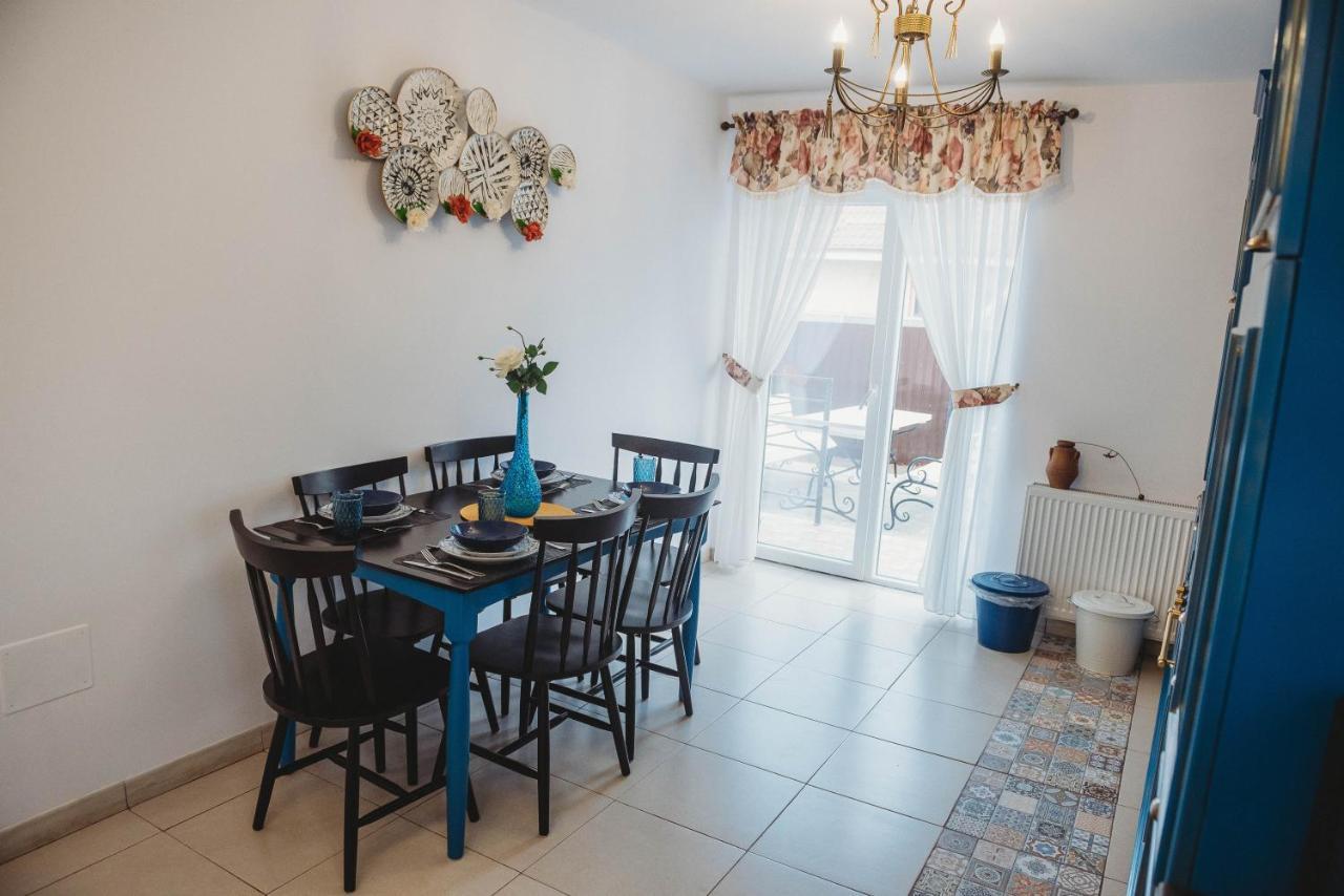 Apartamento La Contessa Targu Neamt Exterior foto